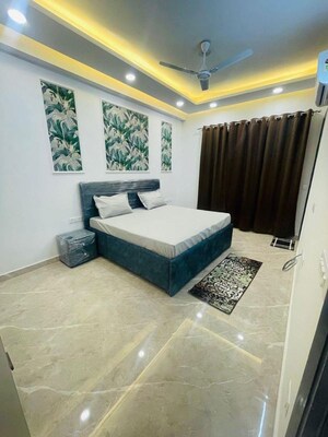 Team Area in 2 BHK Builder Floor at Sector 57 – for Rent