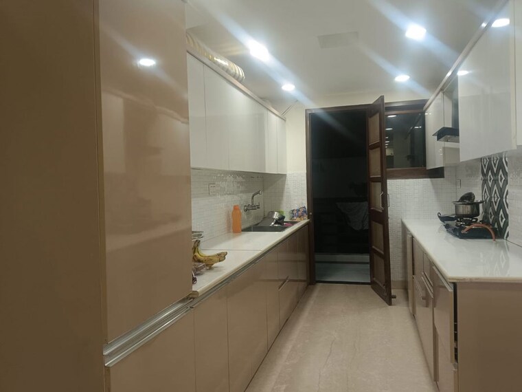 Kitchen, sector 46 3 Bedroom 1745 Sq.Ft. Builder Floor In Sector 46 Gurgaon 10132847