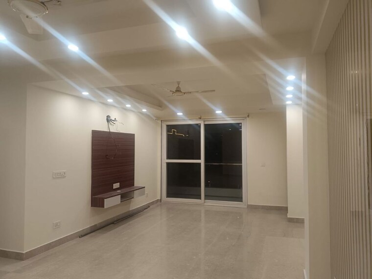 Room, sector 46 3 Bedroom 1745 Sq.Ft. Builder Floor In Sector 46 Gurgaon 10132847