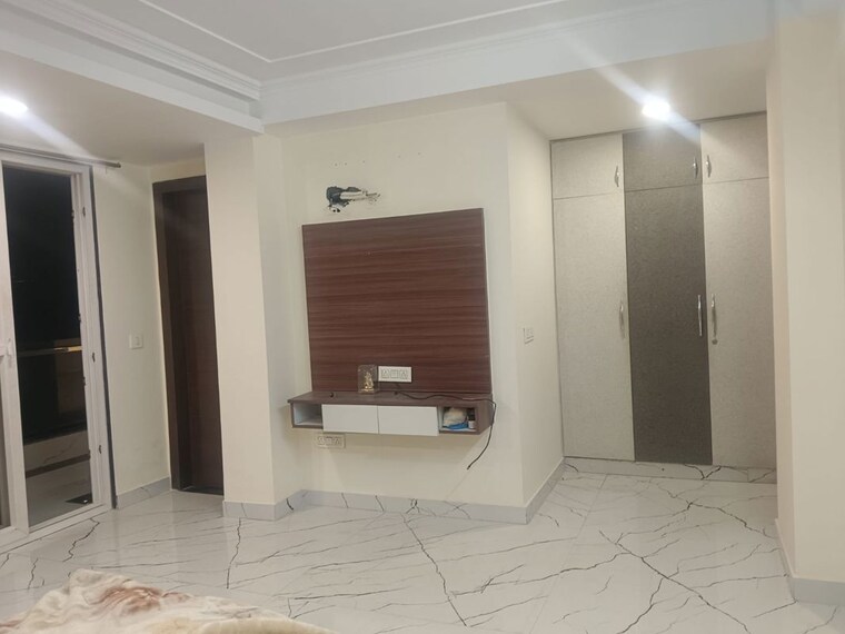 Room, sector 46 3 Bedroom 1745 Sq.Ft. Builder Floor In Sector 46 Gurgaon 10132847