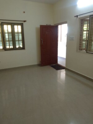 Room in 2 BHK Independent House at Kothanur – for Rent