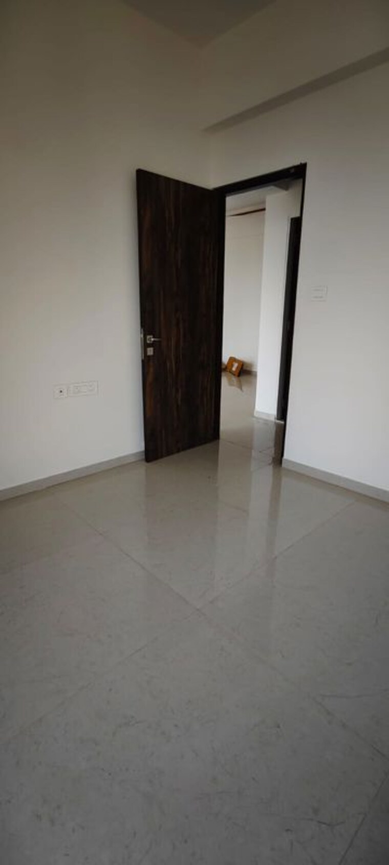 Room, rosa-manhattan 2 Bedroom 900 Sq.Ft. Apartment In Ghodbunder Road Thane 10353898