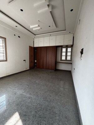 Room in 4 BHK Independent House at Sidedahalli – for Sale
