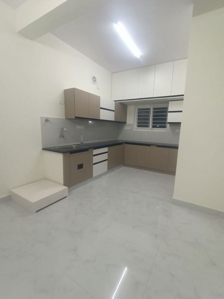 Kitchen, nri layout 2 Bedroom 1200 Sq.Ft. Builder Floor In Nri Layout Bangalore 10353914