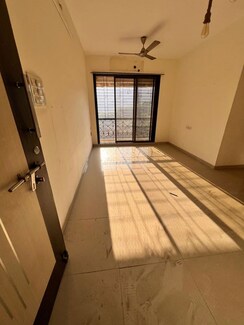 3 BHK + Pooja Room Apartment For Sale in Hyde Park CHS