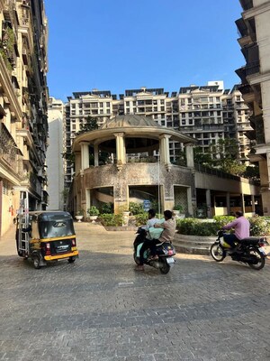 Parking in 3 BHK Apartment at Hyde Park CHS, Kharghar – for Sale
