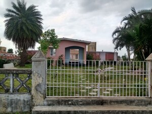  Plot – Exterior View View at Neelankarai - for Sale
