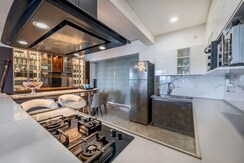 4 BHK Apartment For Rent in G M Kenjale Emirus Apartment