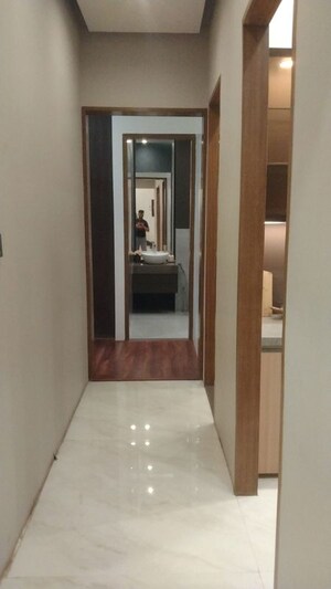 Room in 4 BHK Apartment at Shivani Rudram, Kandivali West – for Sale