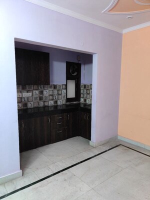 Room in 1 BHK Builder Floor at Jawahar Nagar – for Rent