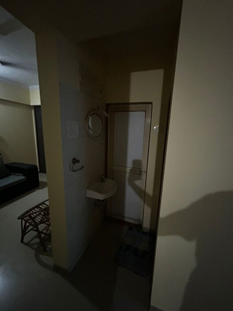Bathroom, puranik-hometown 1 Bedroom 450 Sq.Ft. Apartment In Ghodbunder Road Thane 10353972