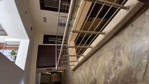 Staircase in 4 BHK Apartment at Jawahar Nagar – for Sale