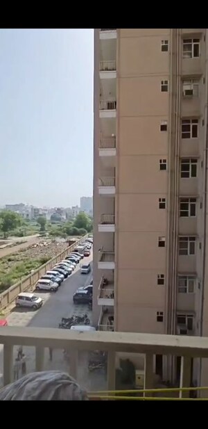 2 BHK Apartment For Rent in Terra Lavinium, Sector 75
