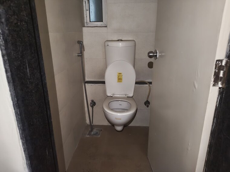 Bathroom, indiabulls-greens 1 Bedroom 465 Sq.Ft. Apartment In New Panvel Navi Mumbai 10353990
