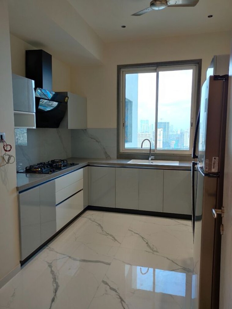 Kitchen, windsor-grande-residences 4 Bedroom 3300 Sq.Ft. Apartment In Andheri West Mumbai 10354000