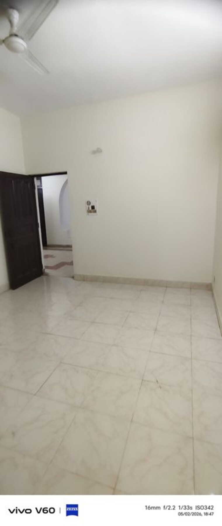 Room, sector 39 2 Bedroom 200 Sq.Mt. Independent House In Sector 39 Noida 10354011