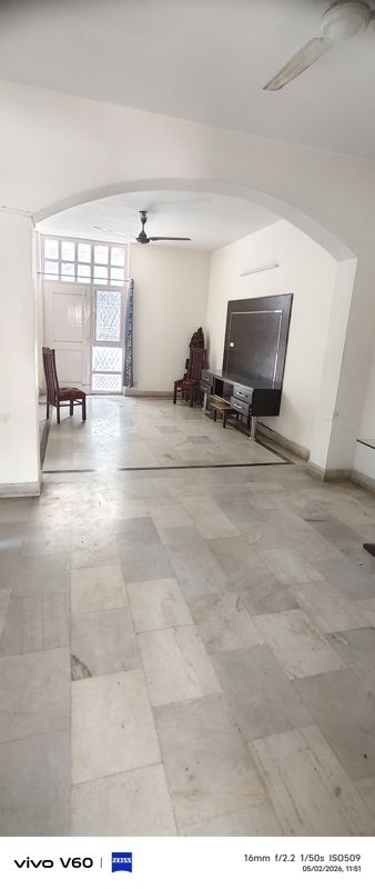 1 BHK Independent House For Rent in Sector 39