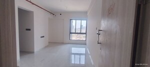 Room in 2 BHK Apartment at Paradigm Antalya, Oshiwara – for Rent