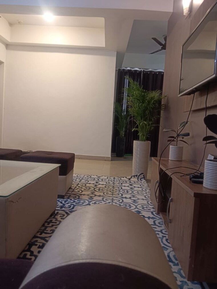 Team Area, gulshan-avante 4 Bedroom 3200 Sq.Ft. Apartment In Sector 16b Greater Noida Greater Noida 10354071