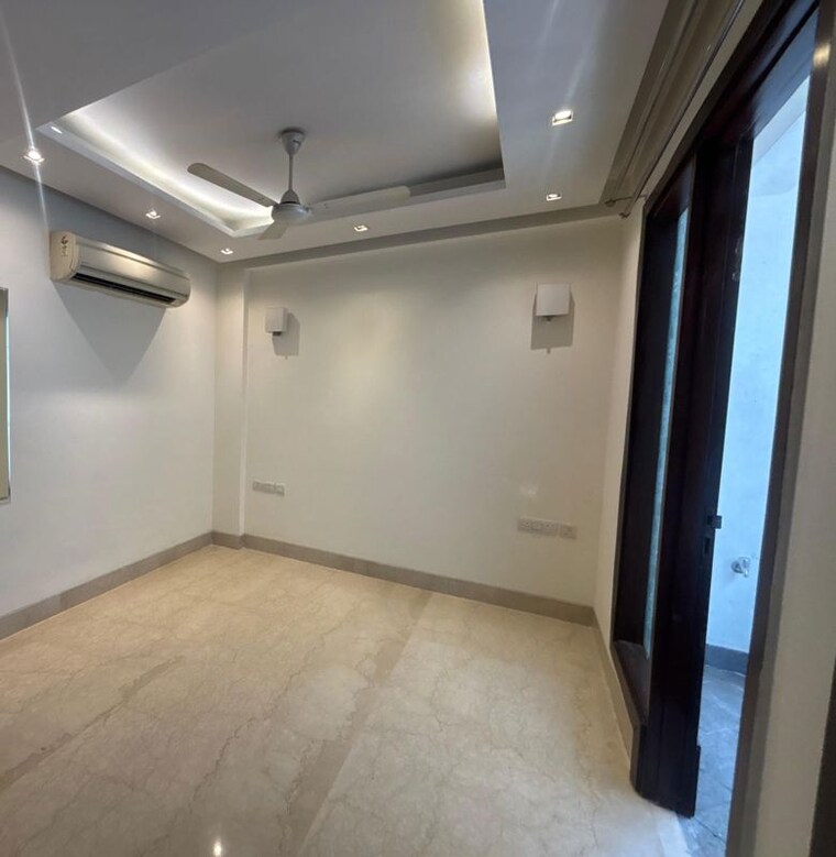 Room, panchsheel vihar 2 Bedroom 850 Sq.Ft. Apartment In Panchsheel Vihar Delhi 10354076