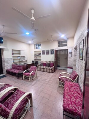  Showroom – Exterior View View at Golpark - for Rent