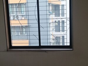Room in 1 BHK Apartment at Swastik Palms CHS, Brahmand – for Rent