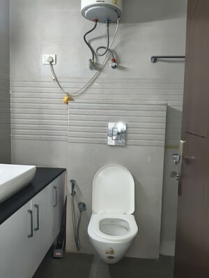 Bathroom in 1 BHK Builder Floor at Greater Kailash I – for Rent