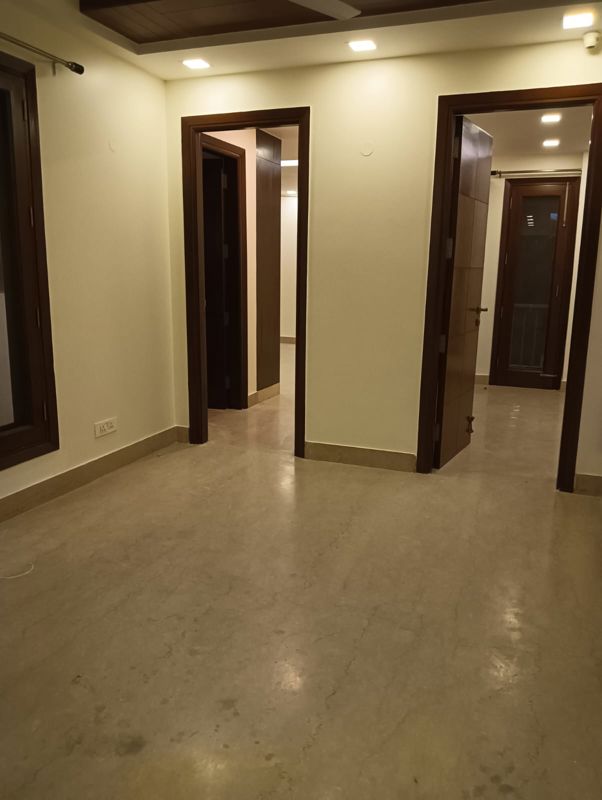3 BHK + Servant Room Builder Floor For Sale in Safdarjung Enclave