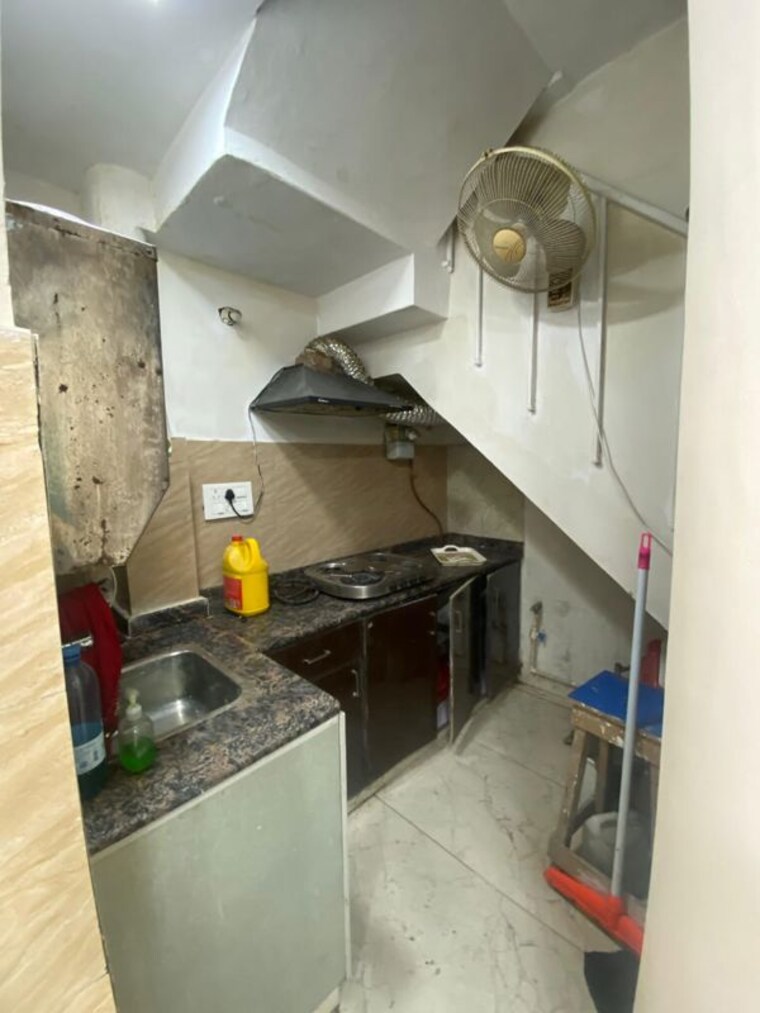 Team Area, greater kailash ii 2 Bedroom 1000 Sq.Ft. Builder Floor In Greater Kailash ii Delhi 10354112