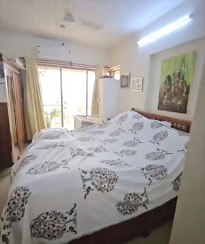 Bedroom in 4 BHK Apartment at Versova – for Rent