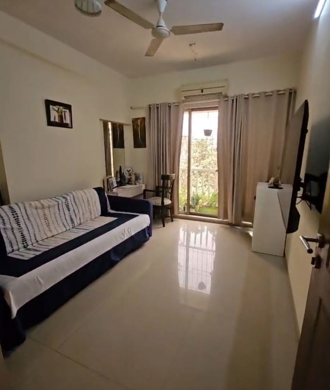 4 BHK + Extra Room Apartment For Rent in Versova