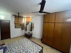 2 BHK Builder Floor For Rent in Green Park