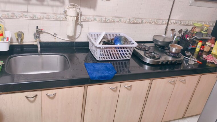 Team Area, andheri west 2 Bedroom 900 Sq.Ft. Apartment In Andheri West Mumbai 10354146