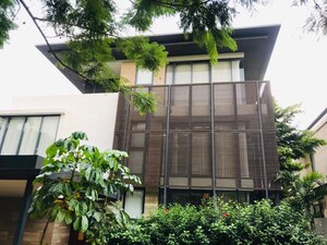Balcony in 5 BHK Villa at Embassy Boulevard, Yelahanka – for Rent