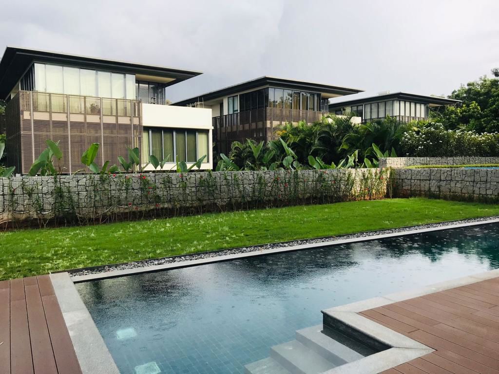 5 BHK + Servant Room,Study Room,Extra Room,Store Room 7000 Sq.Ft. Villa in Embassy Boulevard