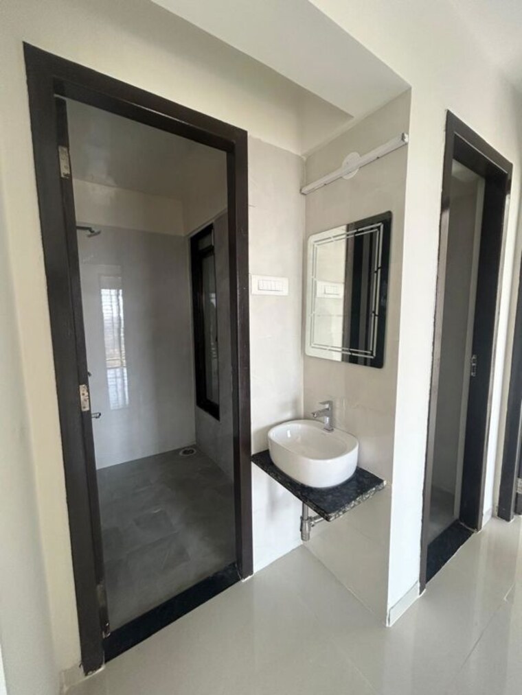 Bathroom, regency-sarvam-phase-iii 1 Bedroom 492 Sq.Ft. Apartment In Titwala Thane 10354150