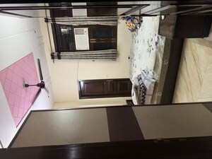 Room in 3 BHK Independent House at Kirti Nagar – for Rent