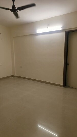 Room in 3 BHK Apartment at Manav Silver Skyscapes, Wakad – for Rent