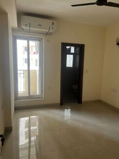 3 BHK + Servant Room,Store Room Apartment For Sale in Imperia Esfera