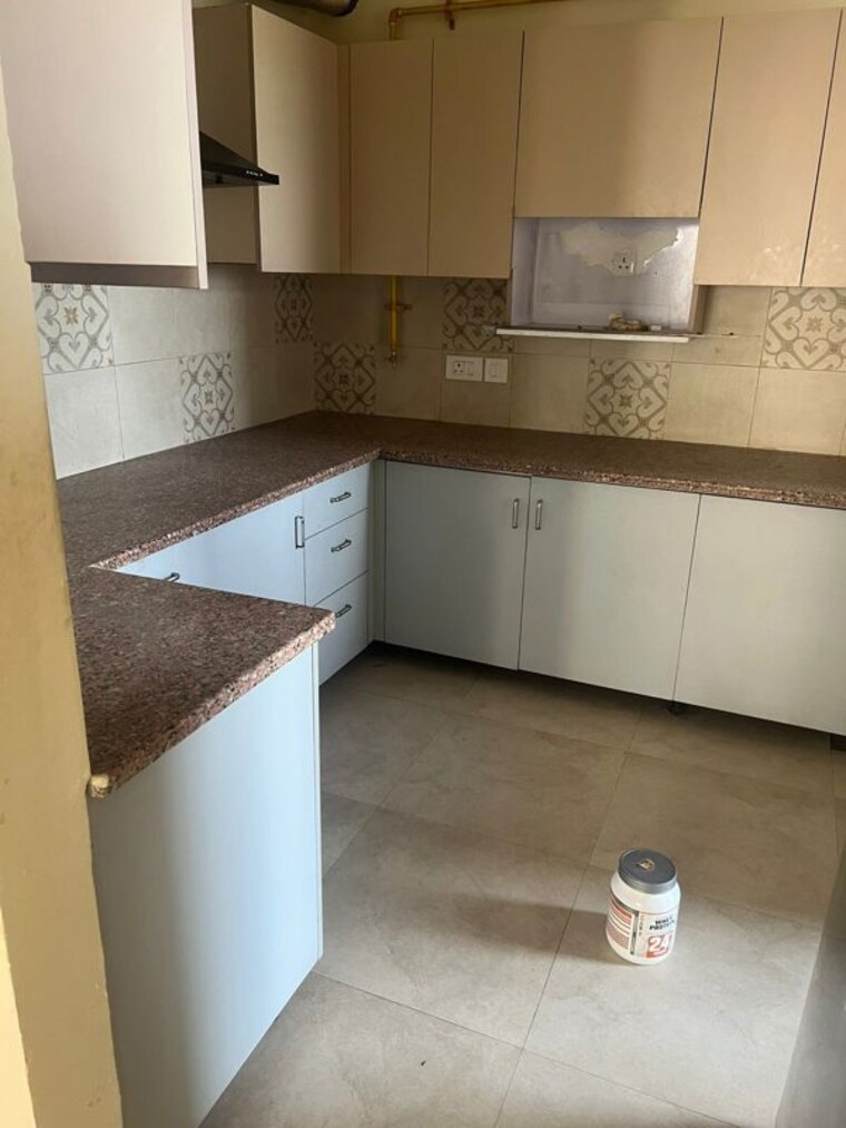 Kitchen, imperia-esfera 3 Bedroom 1815 Sq.Ft. Apartment In Sector 37c Gurgaon 10354164