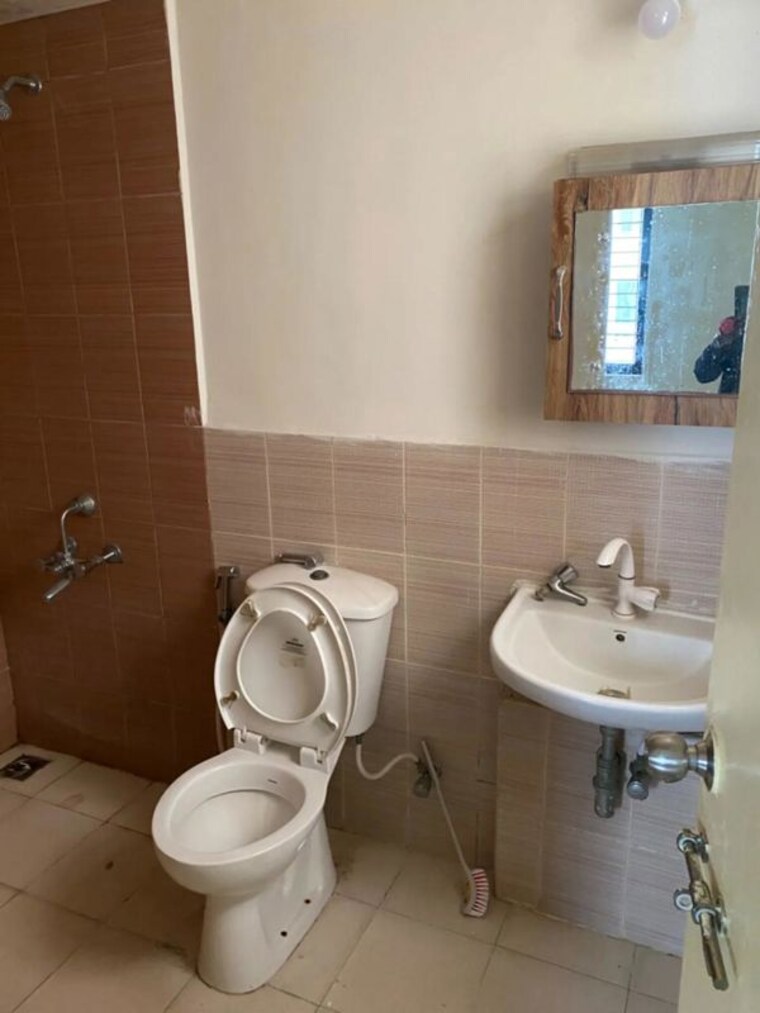 Bathroom, arvind-bel-air 2 Bedroom 1150 Sq.Ft. Apartment In Yelahanka Bangalore 10354181