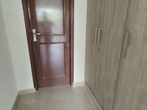 Building Lobby in 3 BHK Apartment at Unitech Fresco, Sector 50 – for Sale