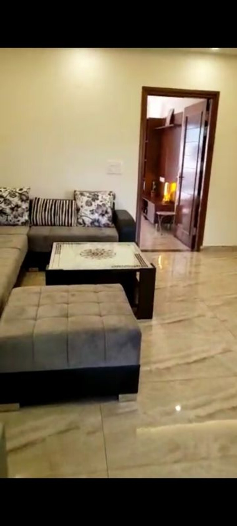 Living Room, sector 27 3 Bedroom 2025 Sq.Ft. Builder Floor In Sector 27 Panchkula 10354200