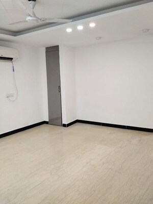 Room in 1 BHK Builder Floor at Malviya Nagar – for Rent