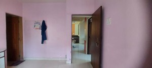 Room in 2 BHK Apartment at Behede Shivthirthnagar Apartment, Kalewadi – for Rent
