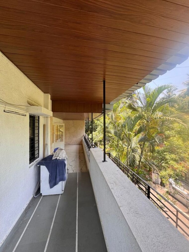 Balcony, deccan gymkhana 3 Bedroom 2003 Sq.Ft. Apartment In Deccan Gymkhana Pune 10354218