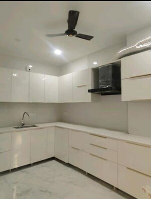 Kitchen in 3 BHK Builder Floor at Sector 56 – for Rent