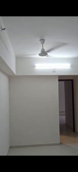 Room in 2 BHK Apartment at Lodha Amara Tower 24 And 25, Kolshet Road – for Rent