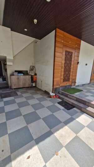 Bedroom in 2 BHK Apartment at Dharampeth – for Rent