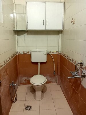 Bathroom in 2 BHK Apartment at Dharampeth – for Rent